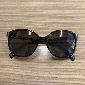 Prada Polarized Sunglasses with case